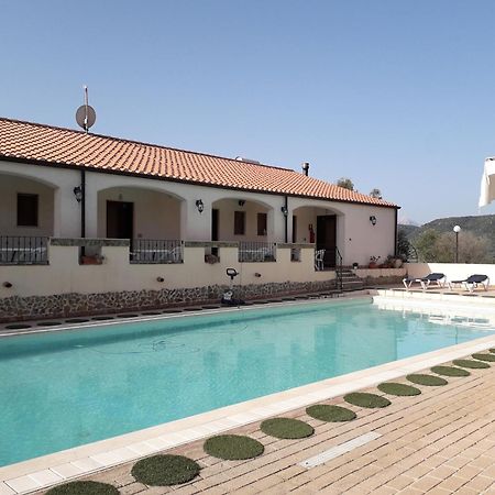 Hotel Valle Del Cedrino Galtelli Bagian luar foto