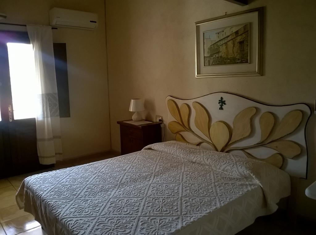 Hotel Valle Del Cedrino Galtelli Bagian luar foto