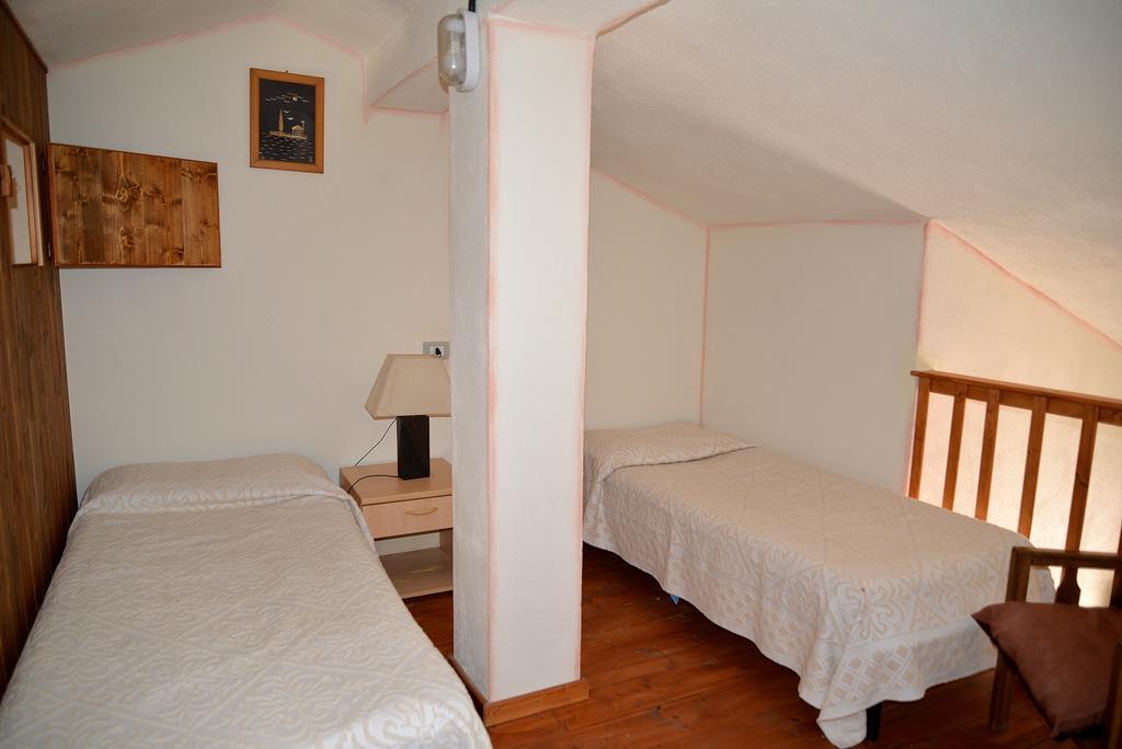 Hotel Valle Del Cedrino Galtelli Bagian luar foto