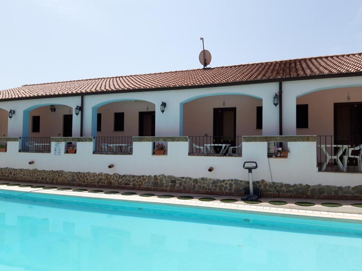 Hotel Valle Del Cedrino Galtelli Bagian luar foto