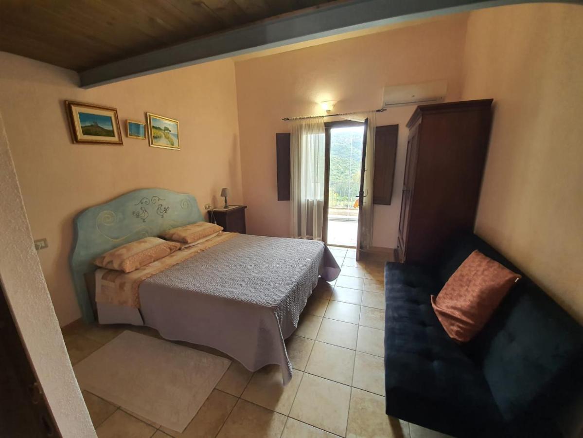 Hotel Valle Del Cedrino Galtelli Bagian luar foto